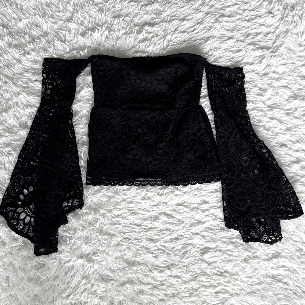 RUNAWAY Black Lace Off-Shoulder Sierra Top Size Small, 4